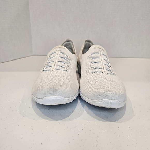 Skechers Newbury Shoe Women's Size 11 White - Picture 8 of 8